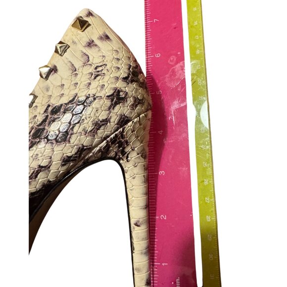 Steve Madden Studded Snake Print Heels Size 8 - Picture 5 of 5